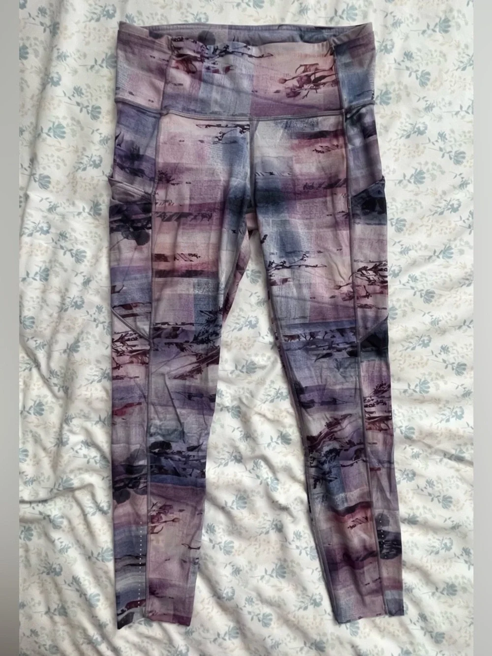 lululemon athletica Girls' Printed Leggings in Teal & Purple Mix